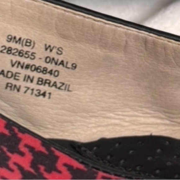 L.L. Bean Houndstooth Flat Shoes  9 - Picture 11 of 11